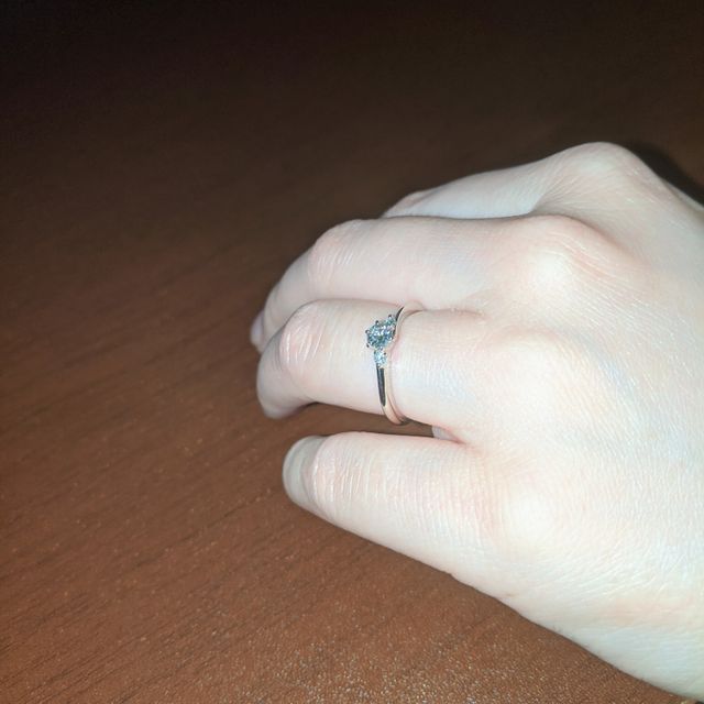 【銀座ダイヤモンドシライシの口コミ】 定員さんの親切な対応、納得できるしっかりとした価格の説明もあり、見た…