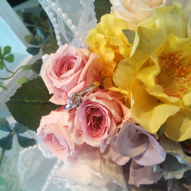 【COLANY(コラニー)の口コミ】 コラニーの指輪の着け心地が最高で、とても気にいっています(^^)/
決め手…