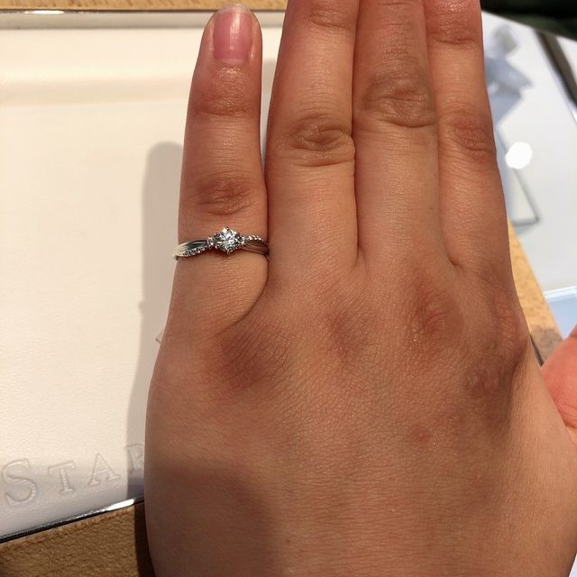 【STAR JEWELRY(スタージュエリー)の口コミ】 他にはない可愛いデザインです。人とはかぶらず、可愛い！！と思ってもら…