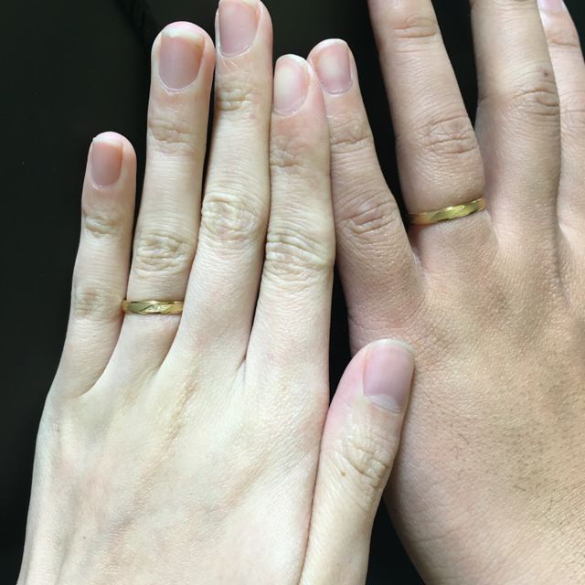 【insembre(インセンブレ)の口コミ】 指輪のデザインが斜めにスプライトが入っていて他に見ないものだったから…