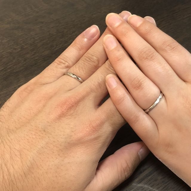 【アイプリモ(I-PRIMO)の口コミ】 デザインと自分の指に嵌めた感じが、2人で1番気に入ったからです！たくさ…