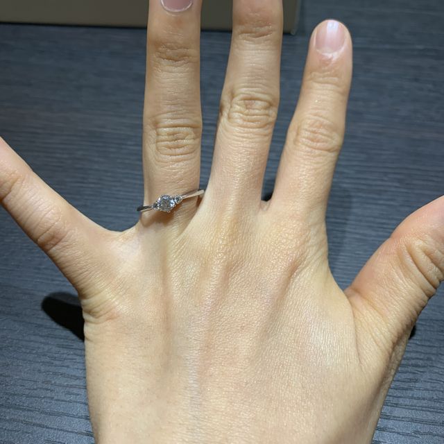 【DIYARTH(ディヤース)の口コミ】 星の砂の名の通り、ダイヤの中に隕石の成分であるイリジウムが含有されて…