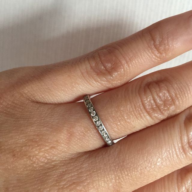 【ティファニー(Tiffany & Co.)の口コミ】 一生に一度の購入なので、とても悩みました。
最初から決めていた事が２点…