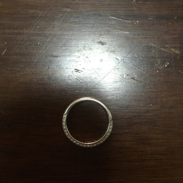 【4℃ BRIDAL(ヨンドシーブライダル)の口コミ】 上下どちらでもつけることができるデザインが気に入りました。また、ダイ…