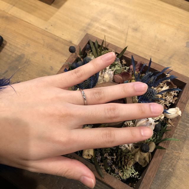 【鎌倉彫金工房の口コミ】 相手が指輪のブランドに特にこだわりがなかったので、市販のものより思い…