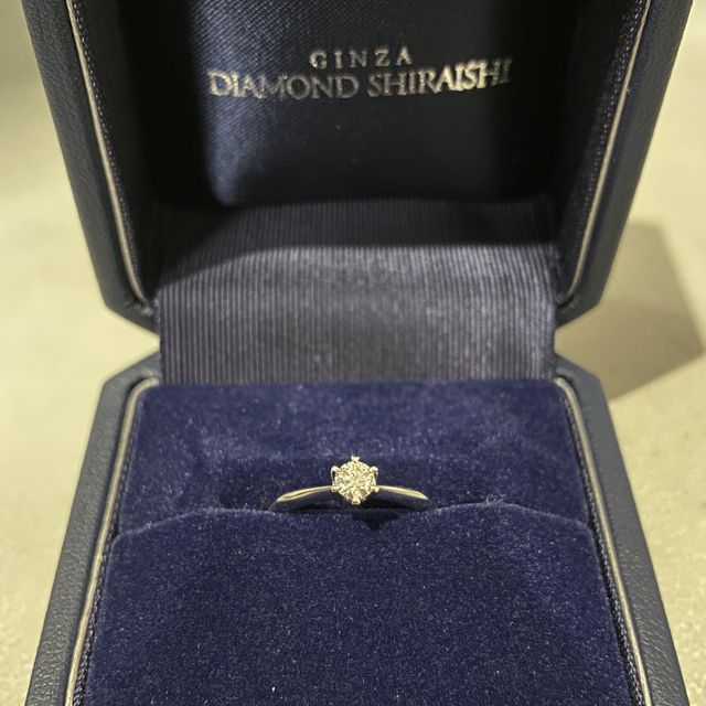 【銀座ダイヤモンドシライシの口コミ】 閉店ギリギリに伺ったのに快く対応していただき、無知の自分にもいろいろ…