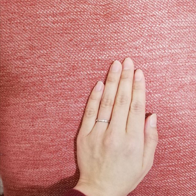 【アイプリモ(I-PRIMO)の口コミ】 仕事中も付ける予定なのと、エタニティリングも重ねて付けるのでシンプル…