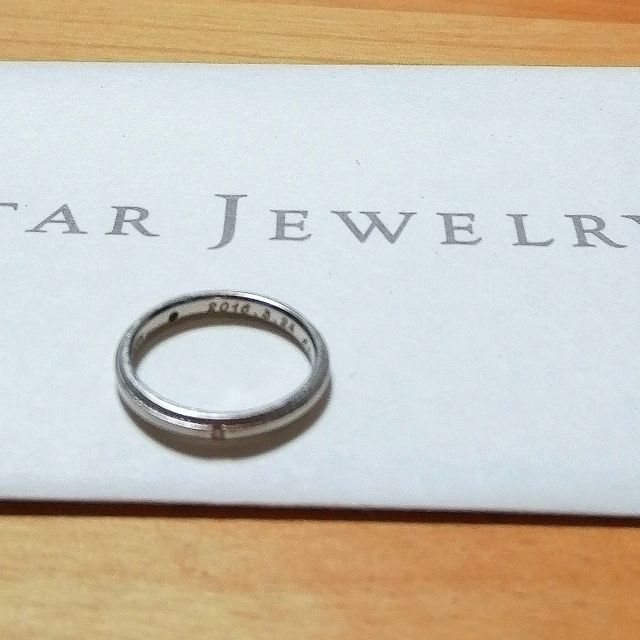 【STAR JEWELRY(スタージュエリー)の口コミ】 結婚指輪を購入する際、毎日身に着けるものだから、「シンプルで着けやす…