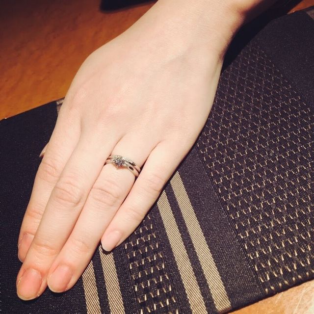 【エクセルコダイヤモンド(EXELCO DIAMOND)の口コミ】 パートナーがWebサイトを見て気になったそうで、
見に行くことに決めまし…