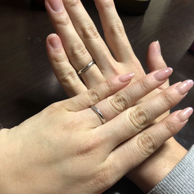 【4℃ BRIDAL(ヨンドシーブライダル)の口コミ】 ダイヤモンドをグレードアップできたこと。キラキラ度が増して さらにお気…