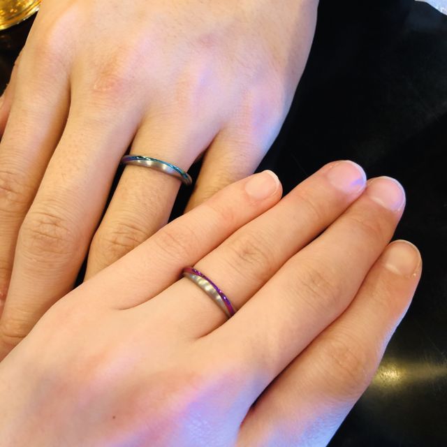 【SORA(ソラ)の口コミ】 色が入っている指輪を見た事がなかったので初めて見たとき、その美しさに…