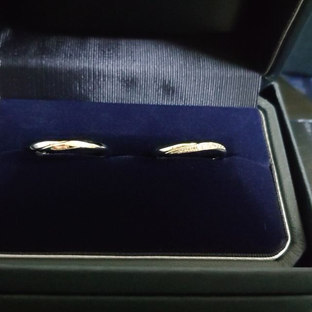 【銀座ダイヤモンドシライシの口コミ】 たくさんの種類があって迷いましたが、デザインが一番可愛かったスターリ…