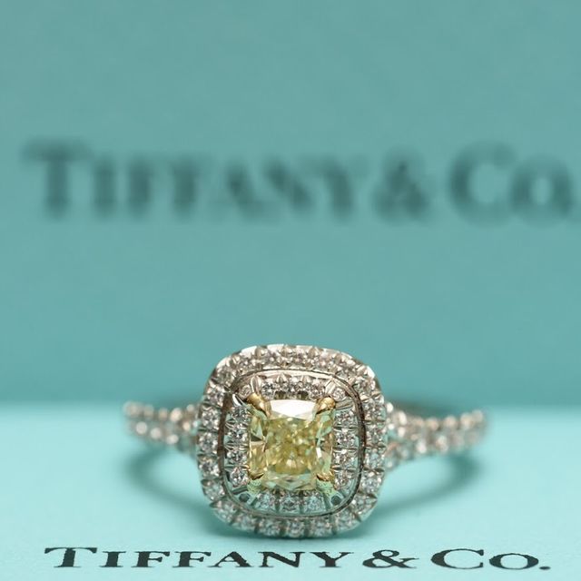 【ティファニー(Tiffany & Co.)の口コミ】 イエローダイヤモンドにずっと憧れていたので、主人にわがままを言って買…