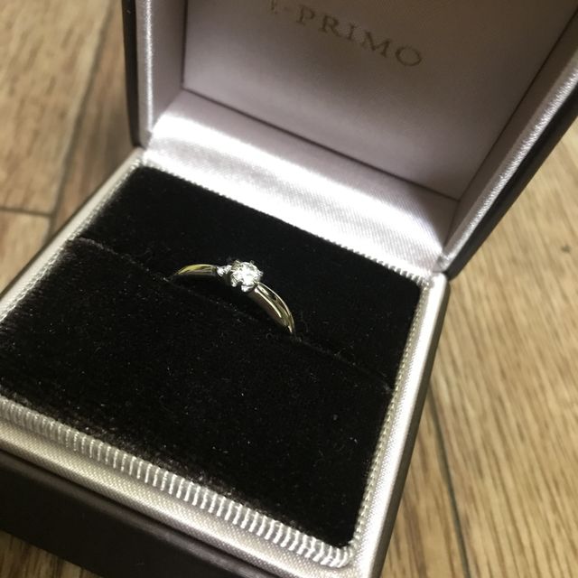 【アイプリモ(I-PRIMO)の口コミ】 左右から見え方が違うので、内から見るとオシャレに、外から見ると真面目…