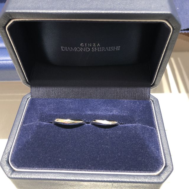 【銀座ダイヤモンドシライシの口コミ】 選んでる際分からないことなど親身に聞いてくださり、すぐに欲しい商品が…