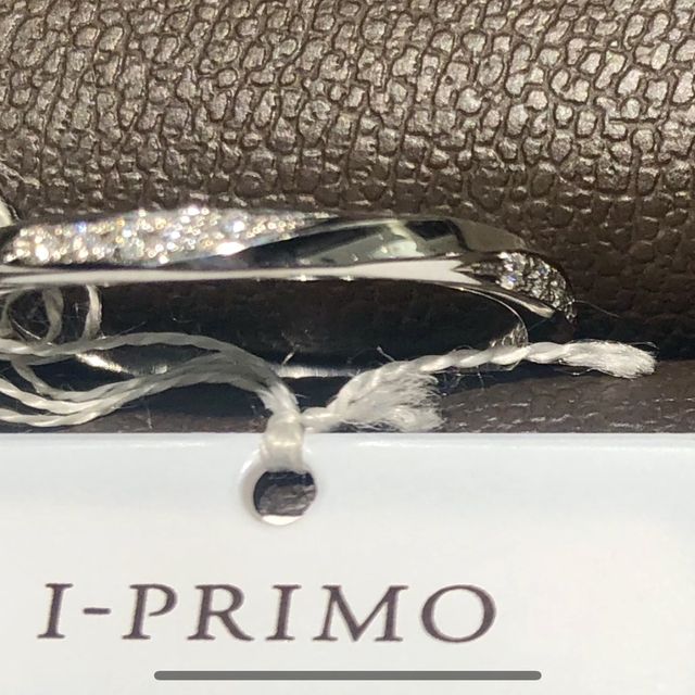 【アイプリモ(I-PRIMO)の口コミ】 神話の英雄の名前が付いた指輪です。女性用も男性用も同じようなウェーブ…