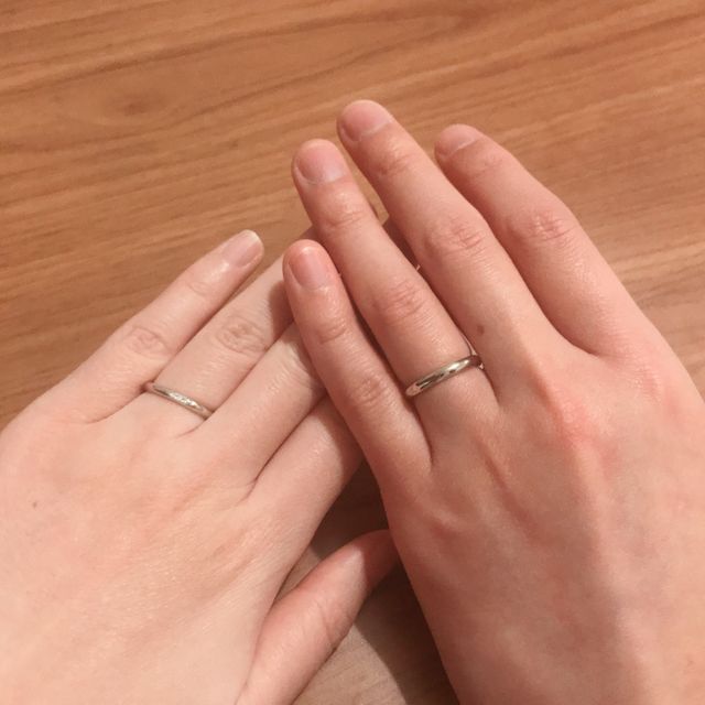 【銀座ダイヤモンドシライシの口コミ】 たくさん他ショップを見て回りましたが、着けた感じが1番違和感なくとても…