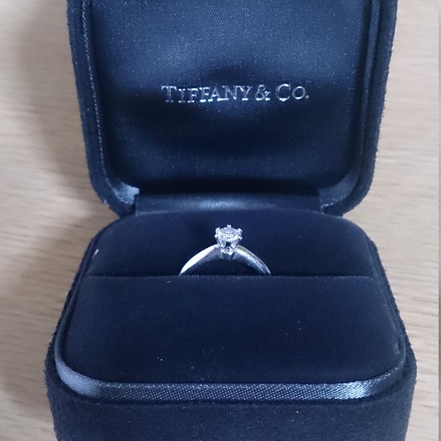 【ティファニー(Tiffany & Co.)の口コミ】 婚約指輪のイメージがティファニーだったので、ブランドは迷うことなく決…