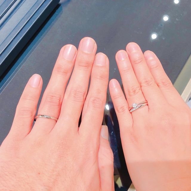 【ROYAL ASSCHER(ロイヤル・アッシャー)の口コミ】 実際にいろいろ試着させてもらい、一番しっくりくるものを選びました。形…