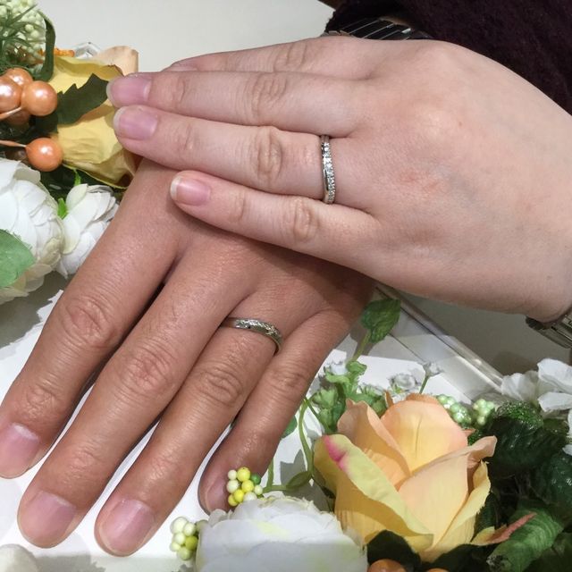 【COLANY(コラニー)の口コミ】 来店した際に様々な指輪のサンプルを見せて頂いた中でコラニーが一番良か…