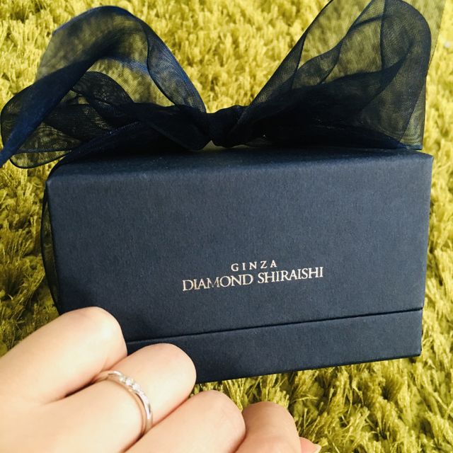 【銀座ダイヤモンドシライシの口コミ】 国内ブランドにこだわっていたので、銀座ダイヤモンドシライシさんにしま…