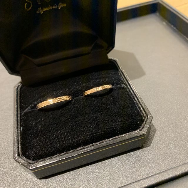 【SIENAROSE(シエナロゼ)の口コミ】 もともとシエナが好きで、このブランドと決めていました。
実際つけてみる…