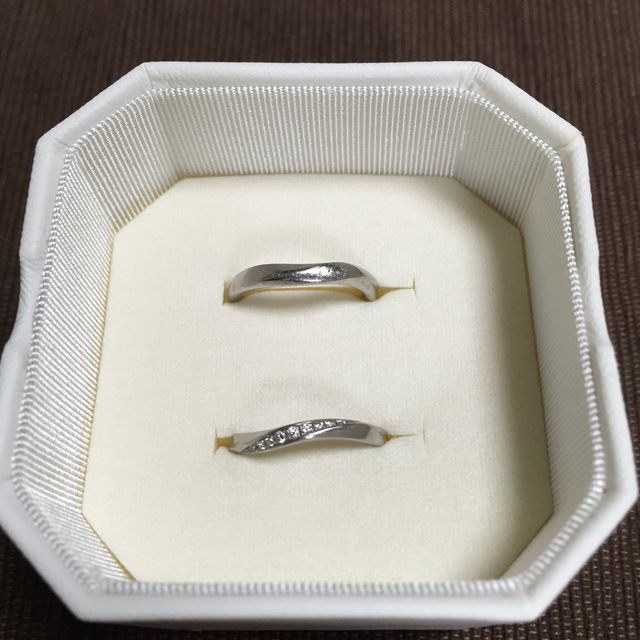 【4℃ BRIDAL(ヨンドシーブライダル)の口コミ】 結婚指輪は4℃で！と決めていました。とにかく長く着けていても飽きのこな…