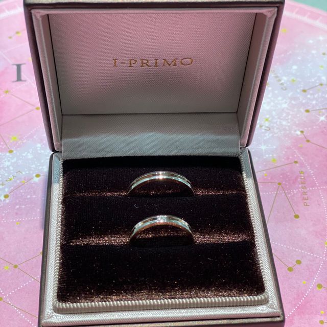 【アイプリモ(I-PRIMO)の口コミ】 結婚指輪なのであまりハデ過ぎないものがいいなとは思ったのですが、なに…