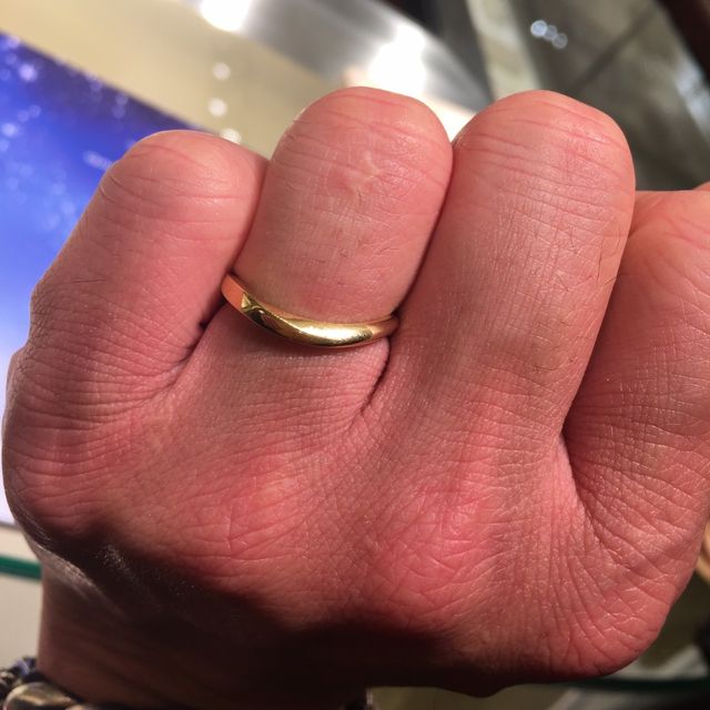 【ギンザタナカブライダル(GINZA TANAKA BRIDAL)の口コミ】 夫[大きなゴツゴツした手、普段からシルバーアクセを多数着用]私[小さくて…