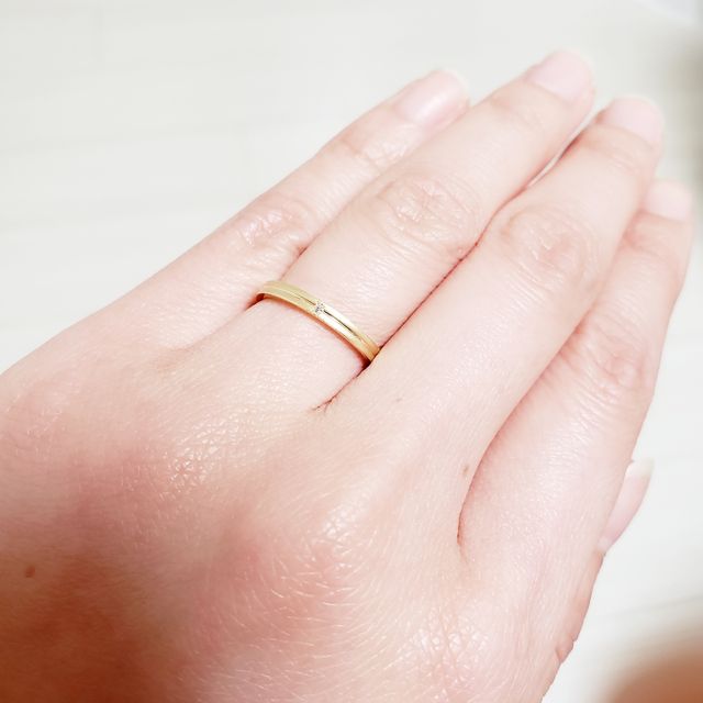 【アイプリモ(I-PRIMO)の口コミ】 主人はゴールドを探していて、私はキンピカの指輪になるのが嫌だったので…