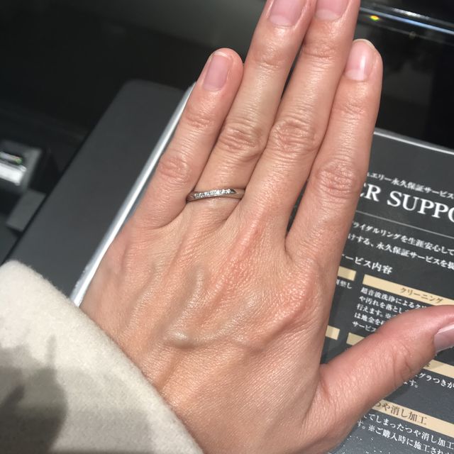 【エクセルコダイヤモンド(EXELCO DIAMOND)の口コミ】 ダイヤ入りの太めの指輪を探していて7件くらいお店を回りやっと、出会えた…