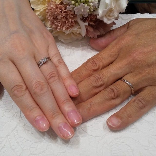 【ラザール ダイヤモンド(LAZARE DIAMOND)の口コミ】 指輪のデザインは、インターネットで下調べをして、ある程度決めてから来…