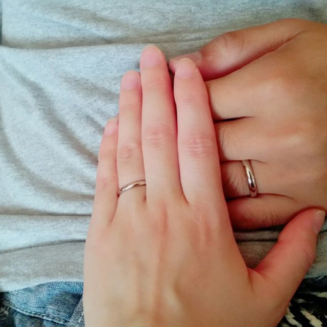 【カルティエ(Cartier)の口コミ】 結婚指輪は妻の好きなブランド、デザインにしようと決めていました。一緒…