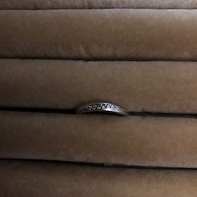 【4℃ BRIDAL(ヨンドシーブライダル)の口コミ】 日常生活や、長い旅などでも、外すことなくずっとつけていたかったので、…