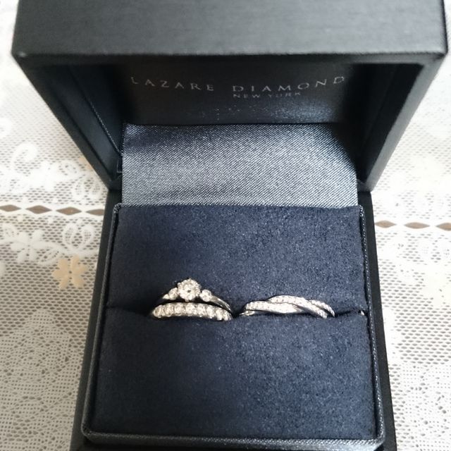 【ラザール ダイヤモンド(LAZARE DIAMOND)の口コミ】 婚約指輪と結婚指輪をラザールダイヤモンドで購入してとても気に入ってい…