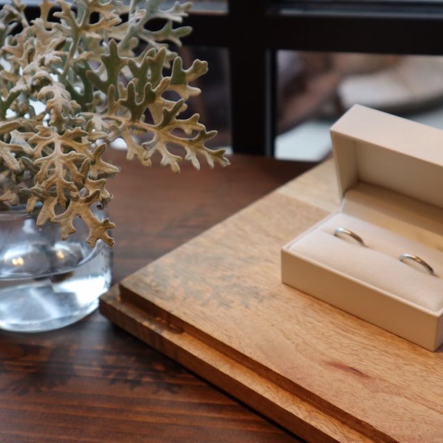 【THREE TREES(スリーツリーズ)の口コミ】 普段身につけている真鍮のペアリングのデザインを元に、素材をシルバーに…