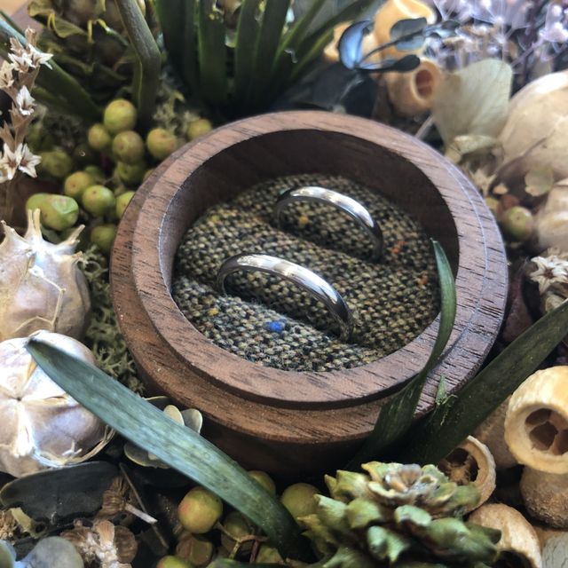 【鎌倉彫金工房の口コミ】 彼が沢山調べてくれ2人で一から全て作れるというのが魅力的で、ここにしま…