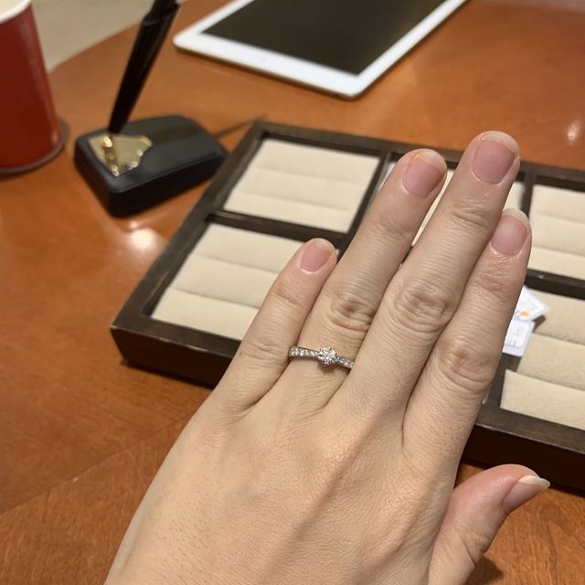 【TRECENTI(トレセンテ)の口コミ】 滑らかなつけ心地、手厚い保証が魅力的なブランドです。お店では通常の指…