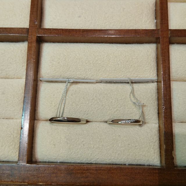 【TRECENTI(トレセンテ)の口コミ】 着け心地がとてもよく、重ね付けした感じが外資の婚約指輪と一緒でもダイ…