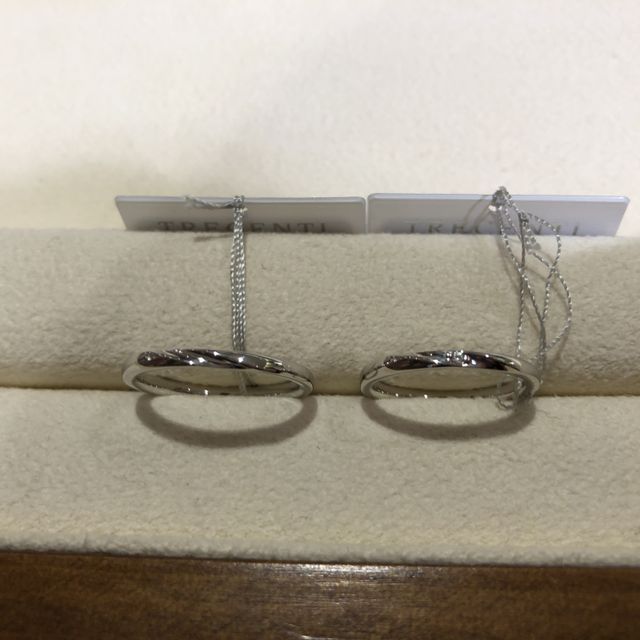 【TRECENTI(トレセンテ)の口コミ】 上品なデザインと良心的な価格が魅力的でした。デザインで選びましたが、…