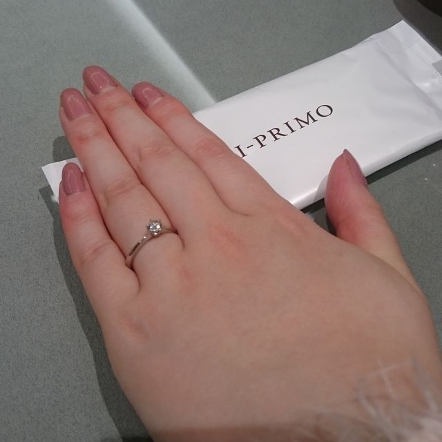 【アイプリモ(I-PRIMO)の口コミ】 デザインとしては、王道のデザインを選びました。
理由としては、渡したと…