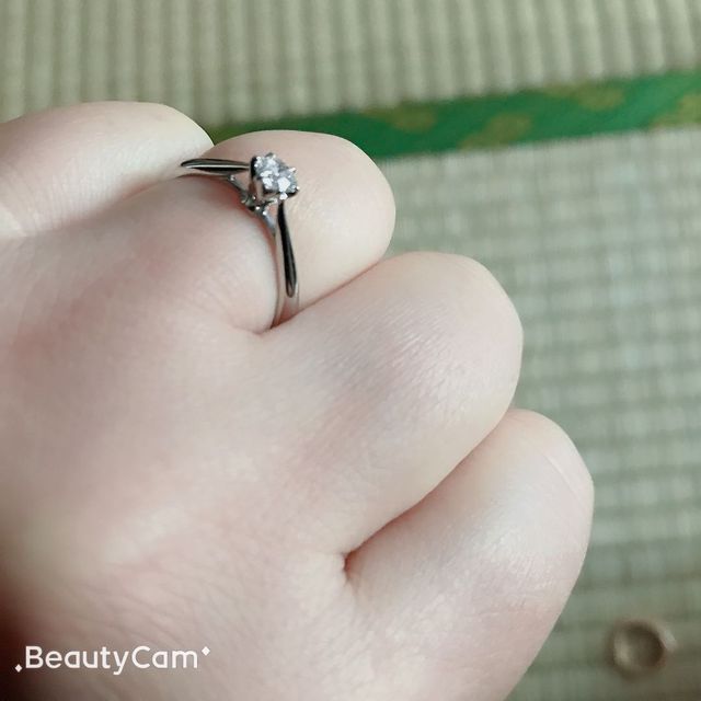 【銀座ダイヤモンドシライシの口コミ】 既製品ではなくて世界に一つだけのオリジナルが欲しかったので
銀座ダイヤ…