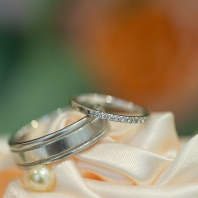 【ティファニー(Tiffany & Co.)の口コミ】 手が大きいので、存在感のある太さのあるリングを探していました。
他のブ…