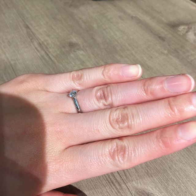 【宝寿堂(ほうじゅどう)の口コミ】 他店も複数箇所見て回ったが、希望のダイヤモンドの大きさ、品質、デザイ…