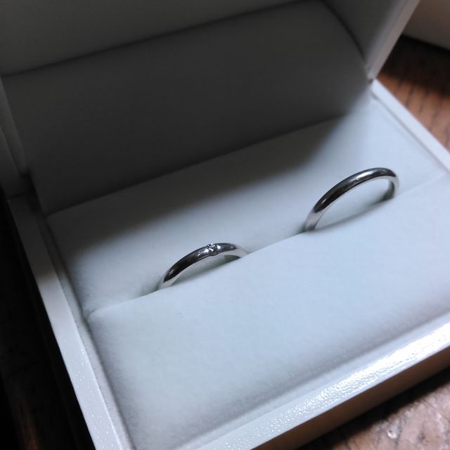 【ギンザタナカブライダル(GINZA TANAKA BRIDAL)の口コミ】 結婚指輪はシンプルなものが欲しかったのですが、とてもシンプルなデザイ…