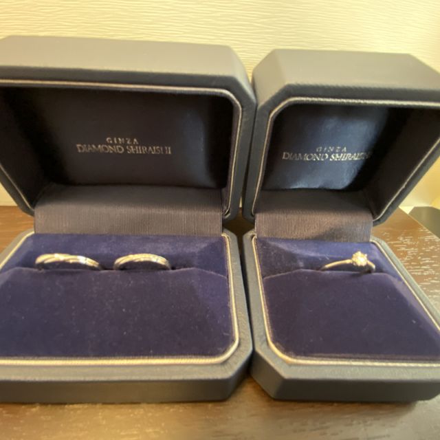 【銀座ダイヤモンドシライシの口コミ】 当初はシンプルなデザインのリングが欲しかったが、実物を見ると、少し形…