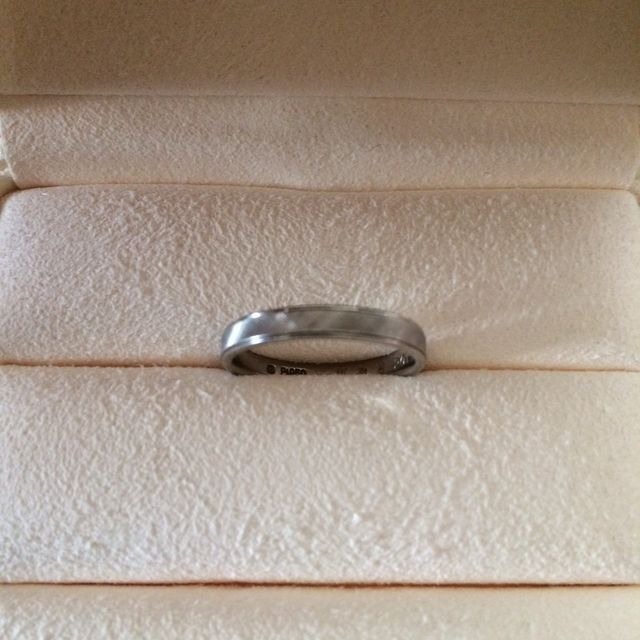 【MIKIMOTO(ミキモト)の口コミ】 主人の仕事柄や性格上、目立ち過ぎるものには抵抗があるようだった。この…