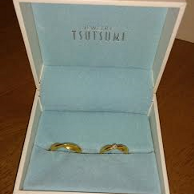 【ジュエリーツツミ(JEWELRY TSUTSUMI)の口コミ】 13年前に結婚した時は、経済的に余裕がなかったことと、ジュエリーにあま…