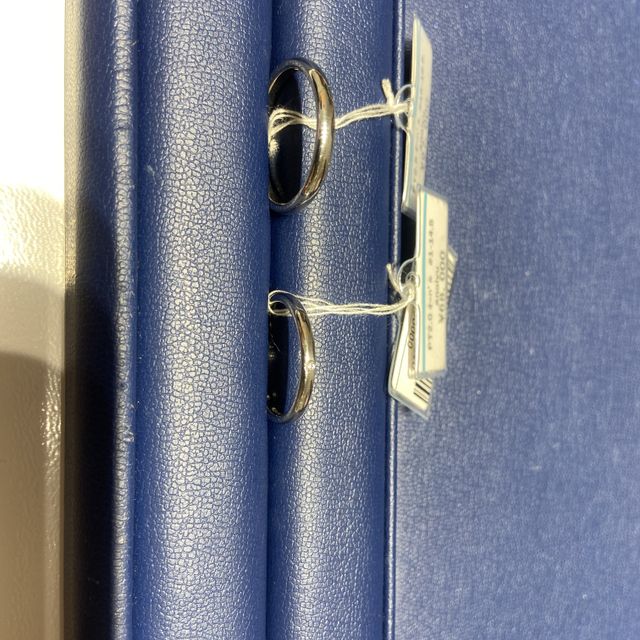 【銀座ダイヤモンドシライシの口コミ】 シンプルなデザインが良く、店員様にお勧めして頂いたもので決めました。
…