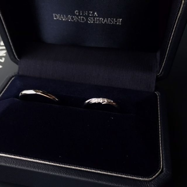 【銀座ダイヤモンドシライシの口コミ】 指輪のデザインです。
しっくりくるデザインを探すため、ネットで事前に調…